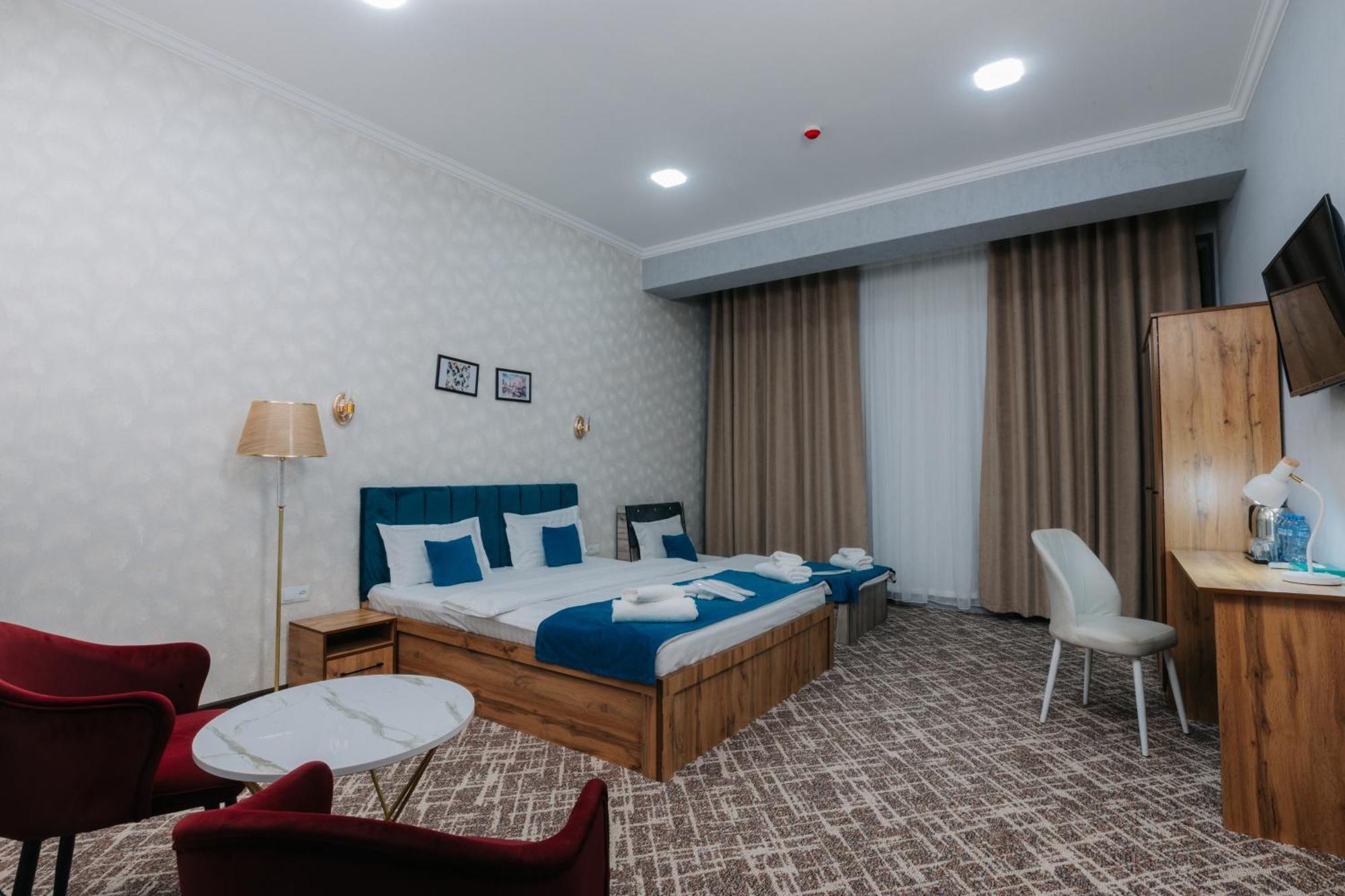 Resident Hotel 塔什干 外观 照片