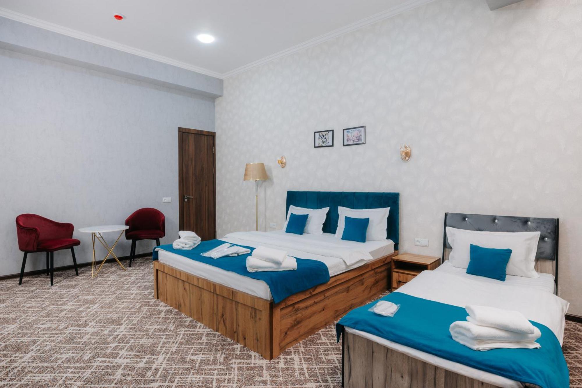 Resident Hotel 塔什干 外观 照片
