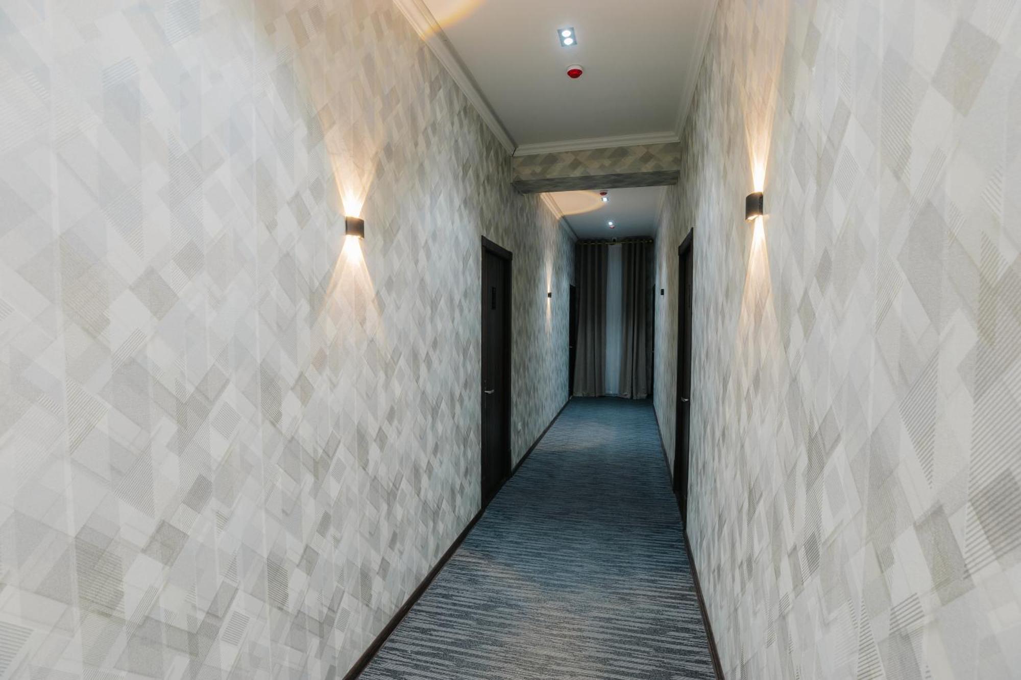 Resident Hotel 塔什干 外观 照片